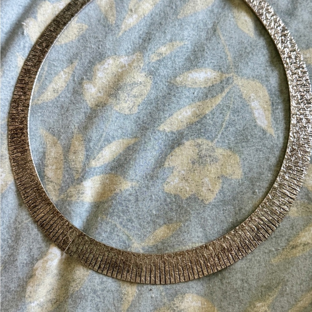 Textured hammered ribbed 925 Sterling Silver Necklace 18” with C clasp $160
